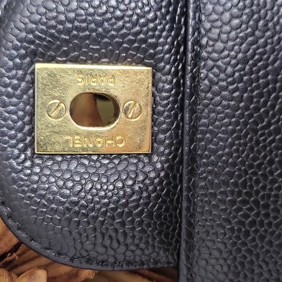 Chanel Jumbo Flap - Picture 9 of 15